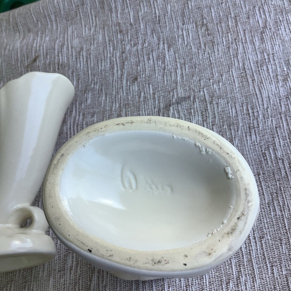 Vintage Set 3 White Weller Cornucopia Vases Vintage Pottery - Picture 6 of 10